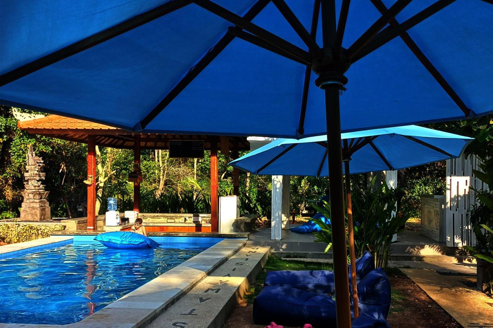 Castaway Island Hostel Nusa Lembongan  Exterior photo
